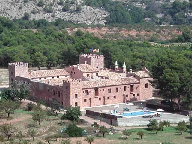 Masia De San Juan - Casas Numero 2 Y 4, Con Piscina En Masia Fortificada Сегорбе Екстериор снимка