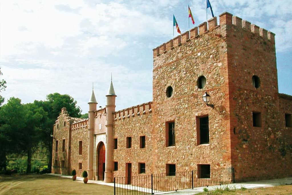 Masia De San Juan - Casas Numero 2 Y 4, Con Piscina En Masia Fortificada Сегорбе Екстериор снимка